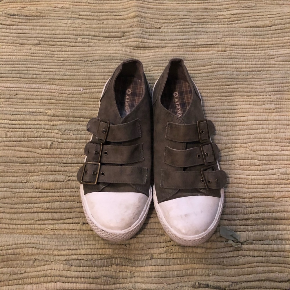 Cute Airwalk Sneakers